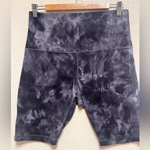 Lululemon Align shorts